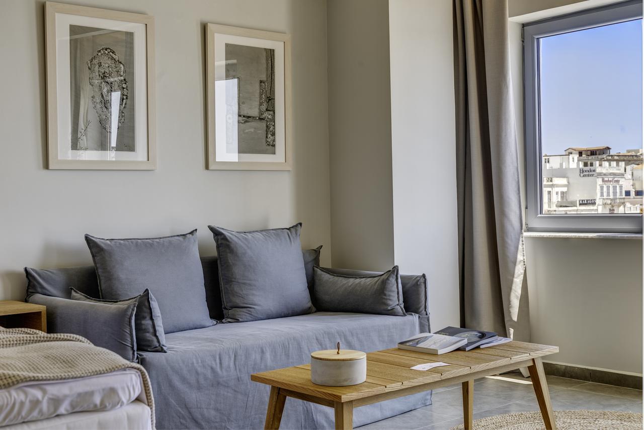 Naves Suites Ermoupoli Ngoại thất bức ảnh