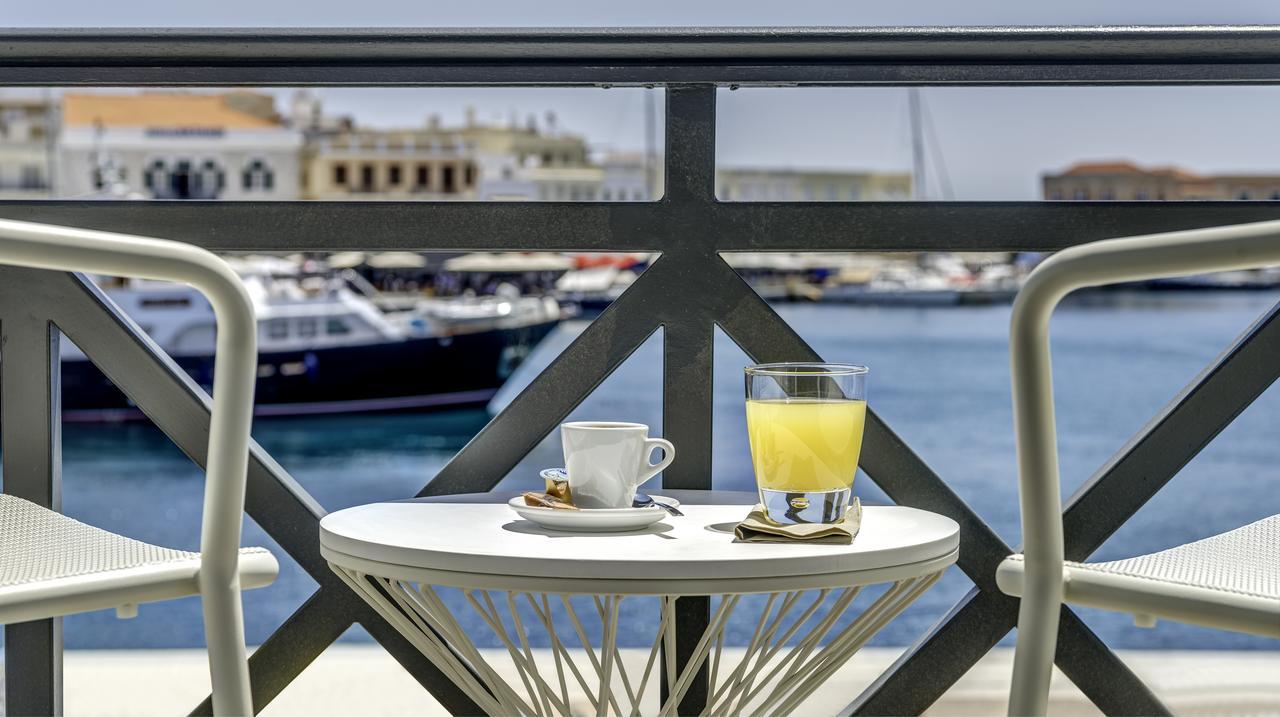 Naves Suites Ermoupoli Ngoại thất bức ảnh