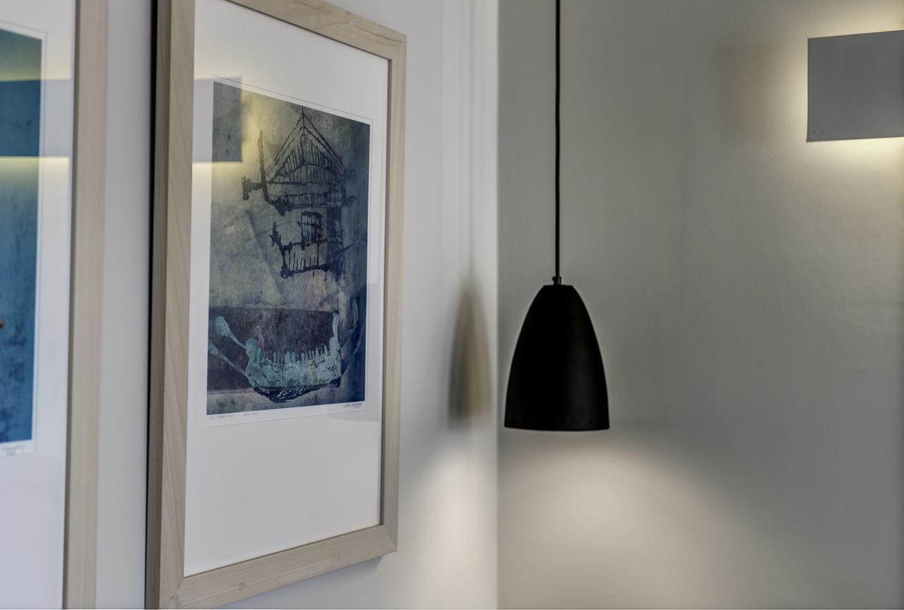 Naves Suites Ermoupoli Ngoại thất bức ảnh